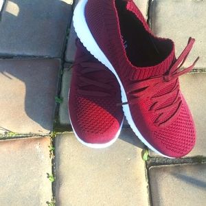 New w/o Tags Breifola Women's Mesh Walking Shoes